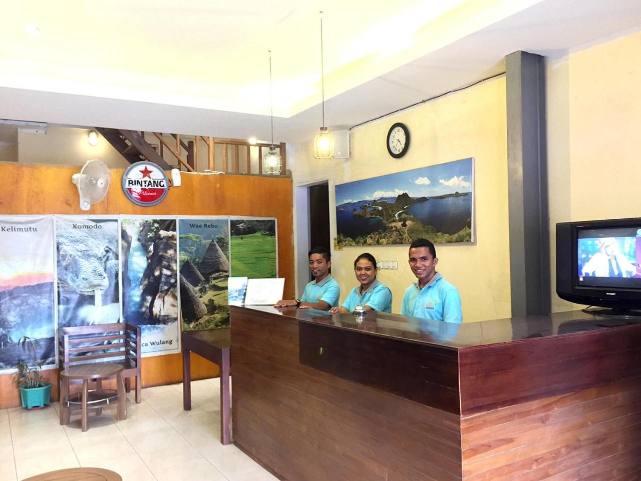 Bajo Nature Backpackers * Labuan Bajo